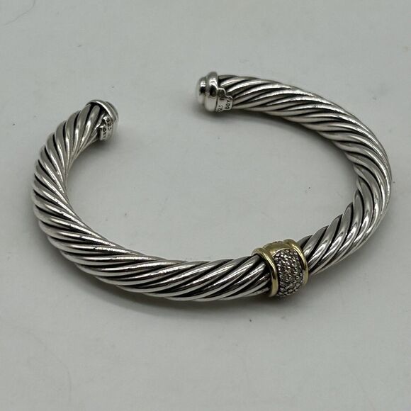 David Yurman Jewelry - David Yurman Classic Cable Station Bracelet Silver W 18kt And Pavé Diamonds 7mm